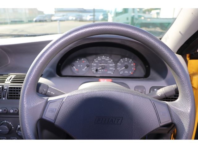 Fiat PUNTO 1997-06 61-3