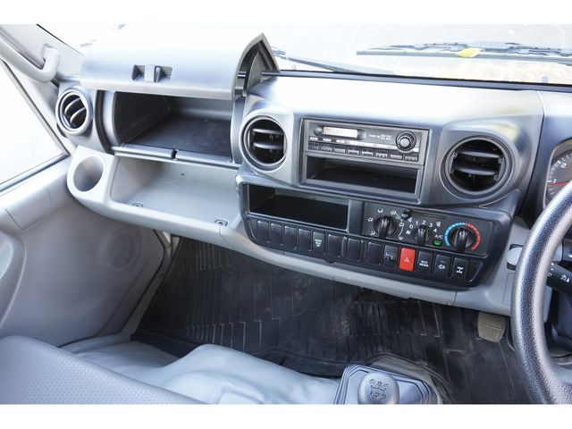 Toyota DYNA TRUCK 2014-03 196206-26