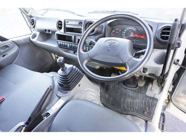 Toyota DYNA TRUCK 2014-03 196206-2