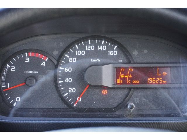 Toyota DYNA TRUCK 2014-03 196206-3