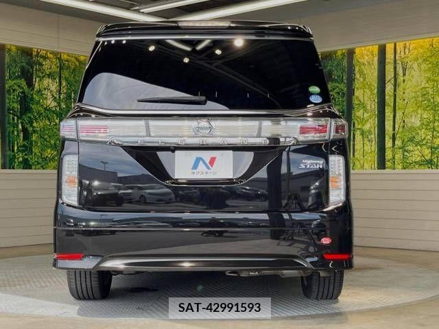 Nissan ELGRAND 2014-09 359726-16