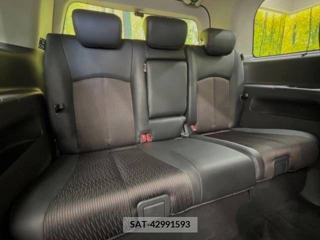 Nissan ELGRAND 2014-09 359726-10