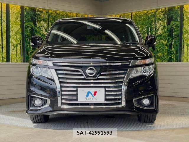 Nissan ELGRAND 2014-09 359726-15
