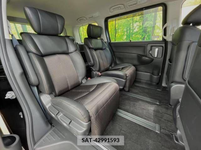 Nissan ELGRAND 2014-09 359726-9