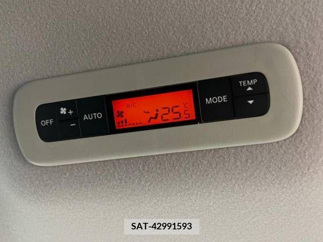 Nissan ELGRAND 2014-09 359726-7