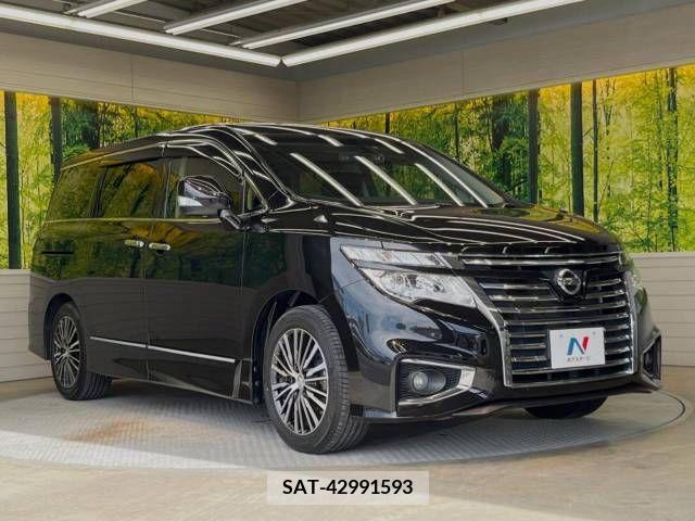 Nissan ELGRAND 2014-09 359726-17