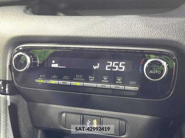 Toyota YARIS 2023-06 334714-6