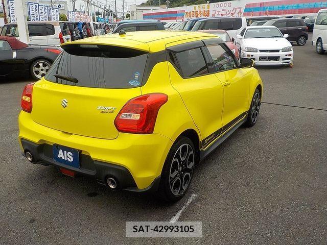 Suzuki SWIFT 2017-10 368986-5