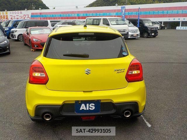 Suzuki SWIFT 2017-10 368986-6
