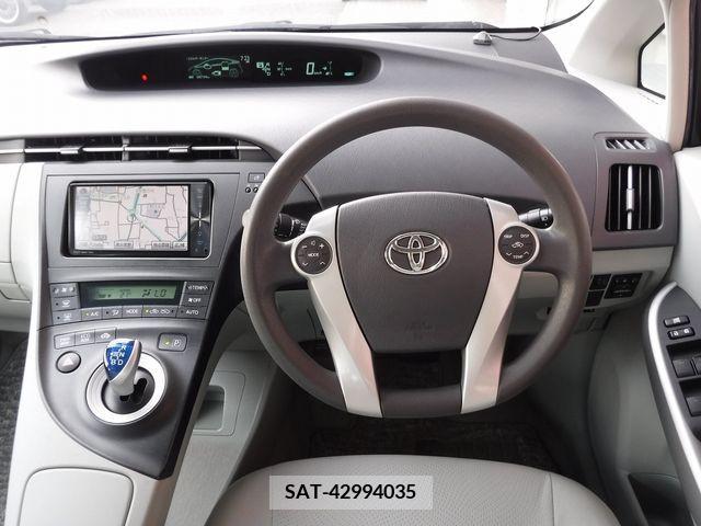 Toyota PRIUS 2010-09 283064-1