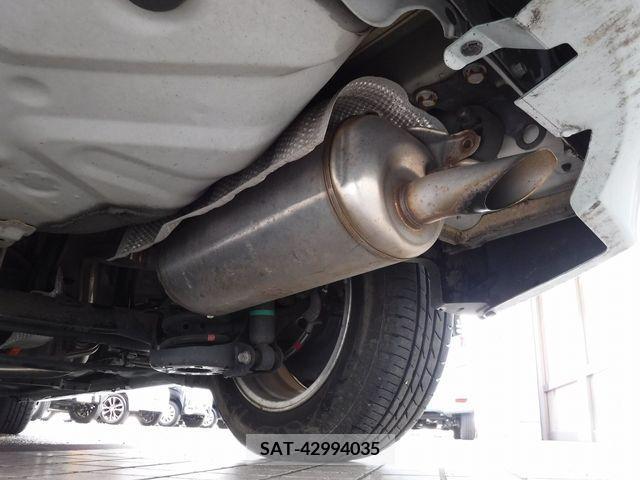 Toyota PRIUS 2010-09 283064-9