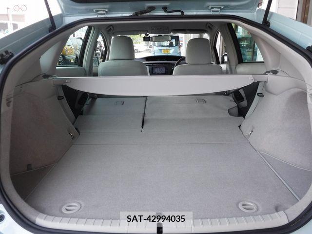 Toyota PRIUS 2010-09 283064-17