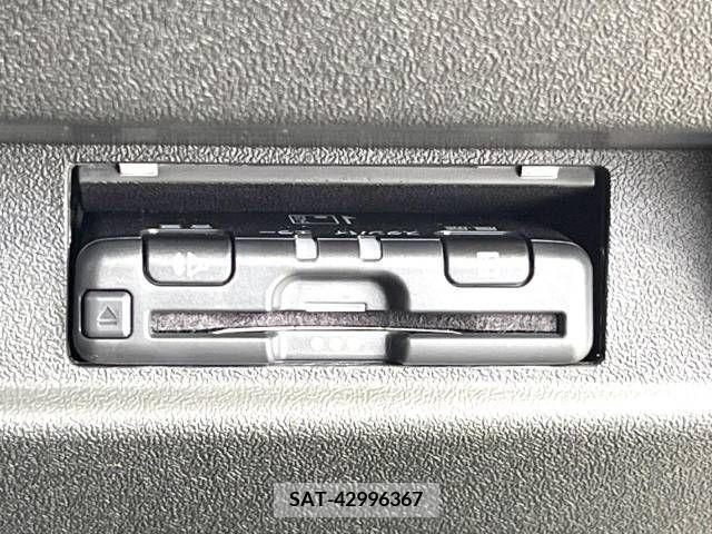 Suzuki JIMNY 2023-05 331575-18