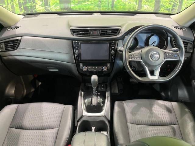 Nissan X-TRAIL 2019-02 193834-1