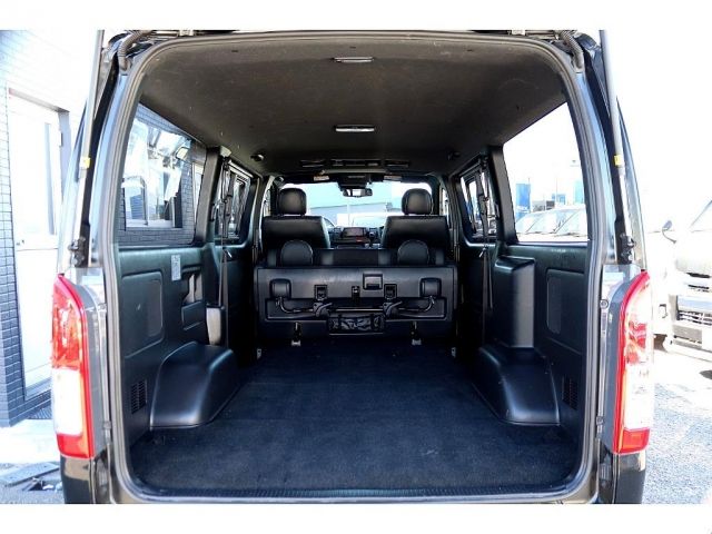Toyota HIACE VAN 2019-01 18623-16