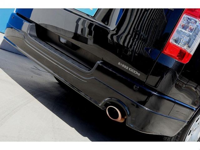 Toyota HIACE VAN 2019-01 18623-12