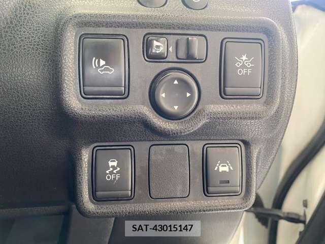 Nissan NOTE 2016-11 354955-18