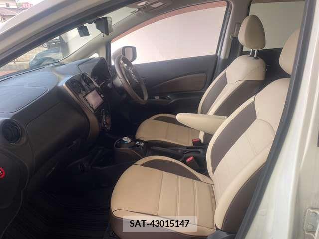 Nissan NOTE 2016-11 354955-6