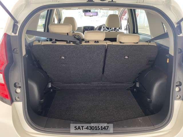 Nissan NOTE 2016-11 354955-8