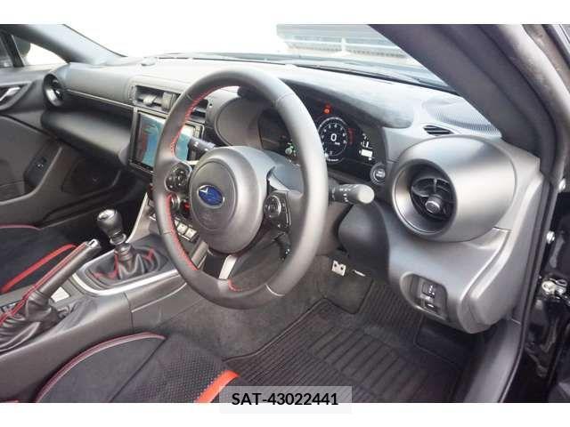 Subaru BRZ 2021-12 263284-12