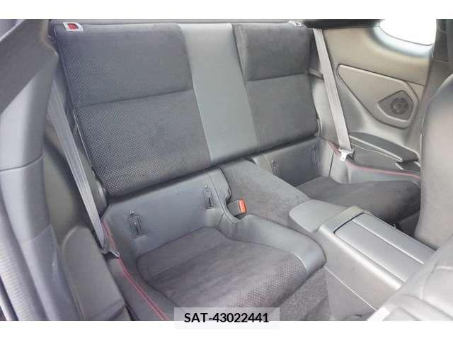 Subaru BRZ 2021-12 263284-18