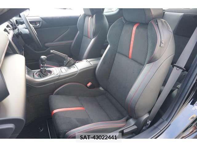 Subaru BRZ 2021-12 263284-17