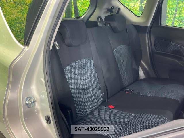 Nissan NOTE 2013-11 302330-7