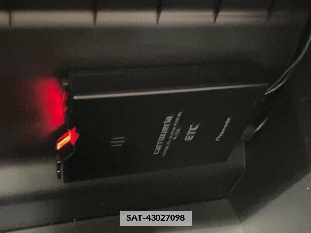 Daihatsu MOVE 2017-07 374258-5