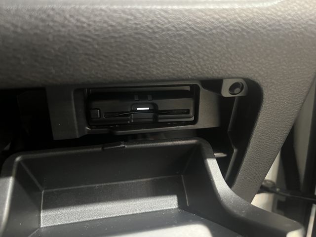 Nissan SERENA 2021-03 186637-25