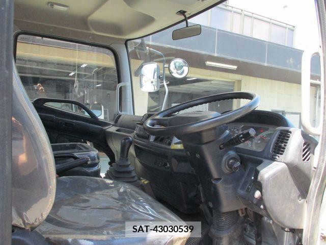 Hino RANGER 2017-05 200445-15