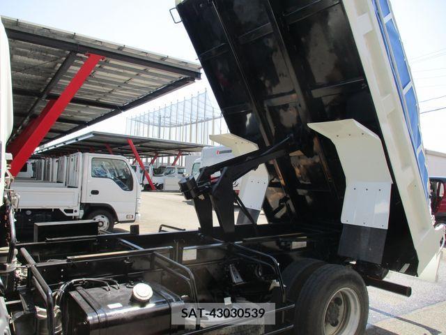 Hino RANGER 2017-05 200445-6