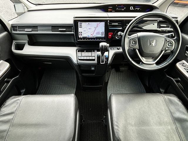 Honda e 2016-01 21492-1