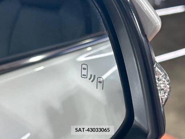 Toyota HARRIER 2023-02 360922-7