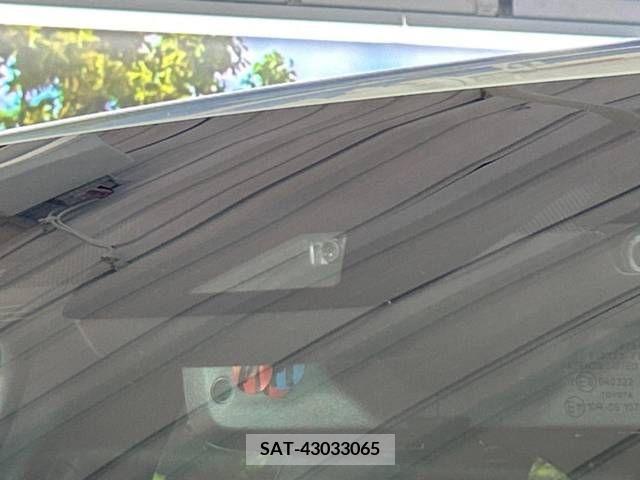 Toyota HARRIER 2023-02 360922-3