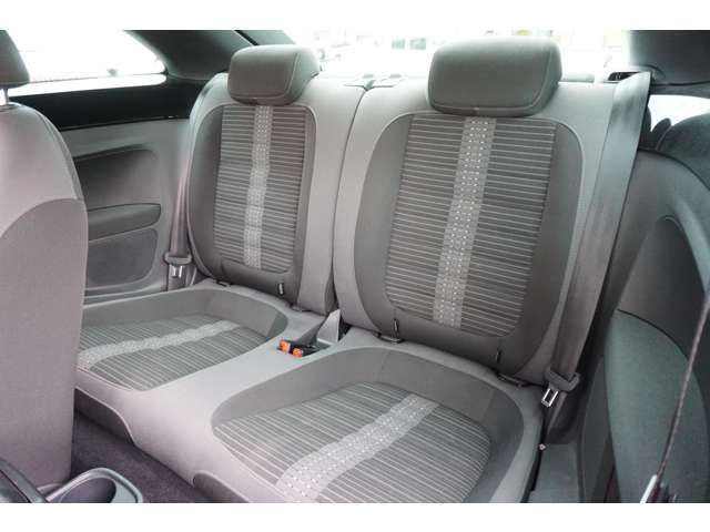 VolksWagen THE BEETLE 2014-10 181836-17