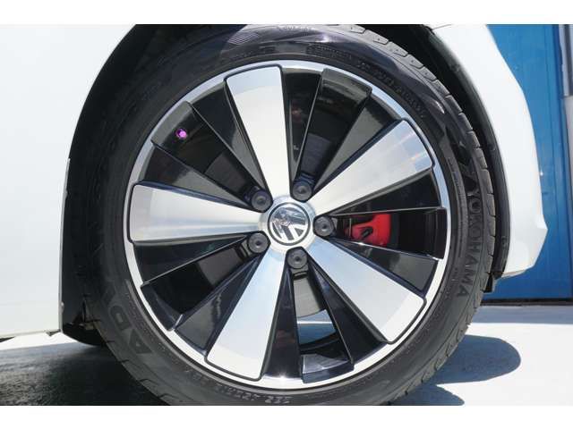 VolksWagen THE BEETLE 2014-10 181836-3