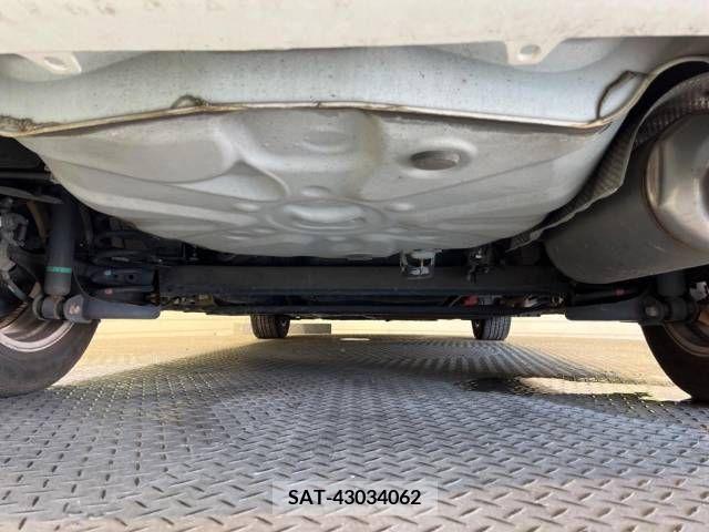 Toyota PRIUS 2013-11 322150-19