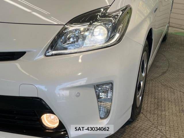Toyota PRIUS 2013-11 322150-12