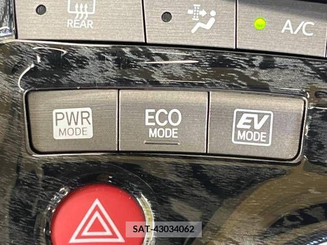 Toyota PRIUS 2013-11 322150-7
