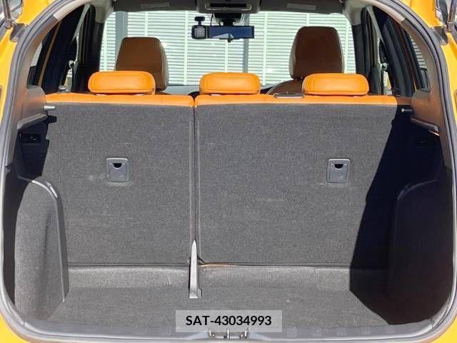 Nissan KICKS 2022-07 210959-10