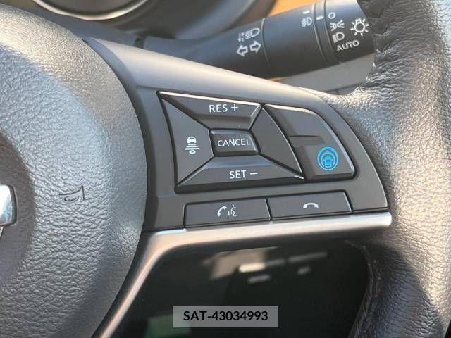 Nissan KICKS 2022-07 210959-5