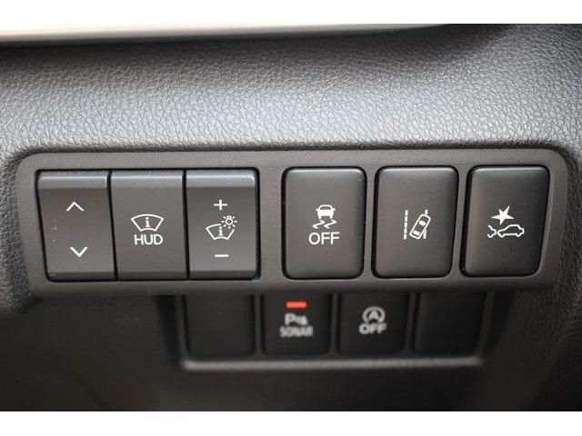 Mitsubishi ECLIPSE CROSS 2020-07 5024-4