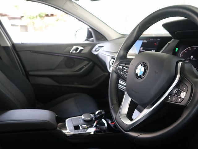 Bmw 1 SERIES 2021-08 182284-16