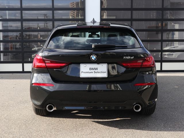 Bmw 1 SERIES 2021-08 182284-5
