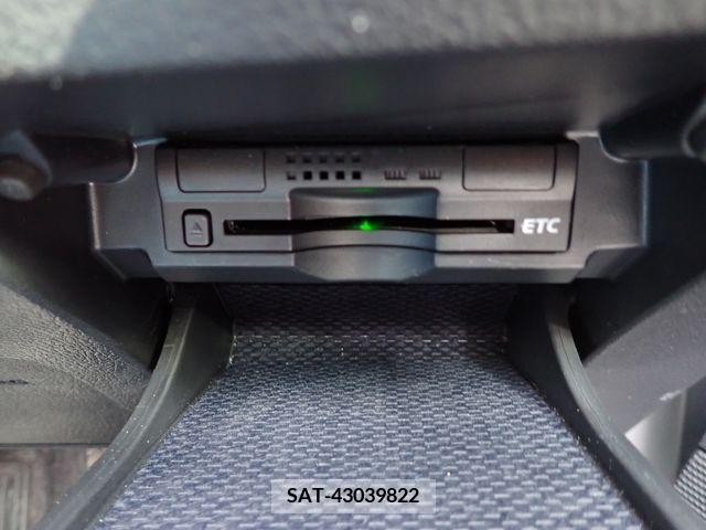 Toyota MARK X 2013-10 216638-13