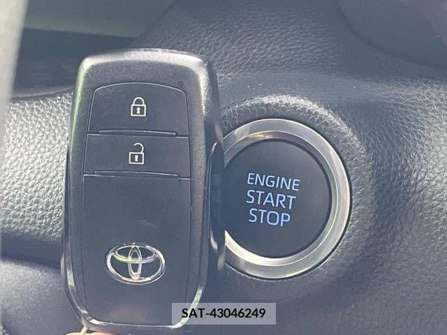 Toyota YARIS 2022-08 395378-6