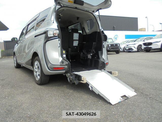 Toyota SIENTA 2019-02 330167-20
