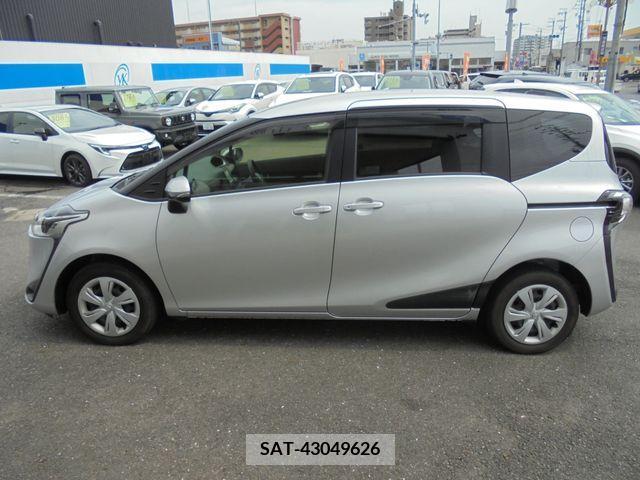 Toyota SIENTA 2019-02 330167-8