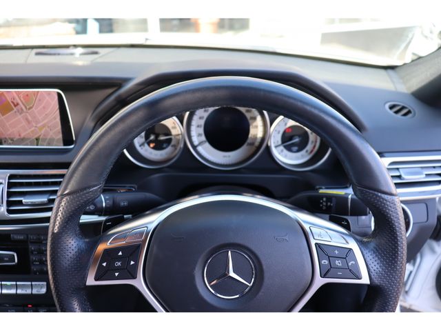 Mercedes Benz E-CLASS 2015-01 12613-14