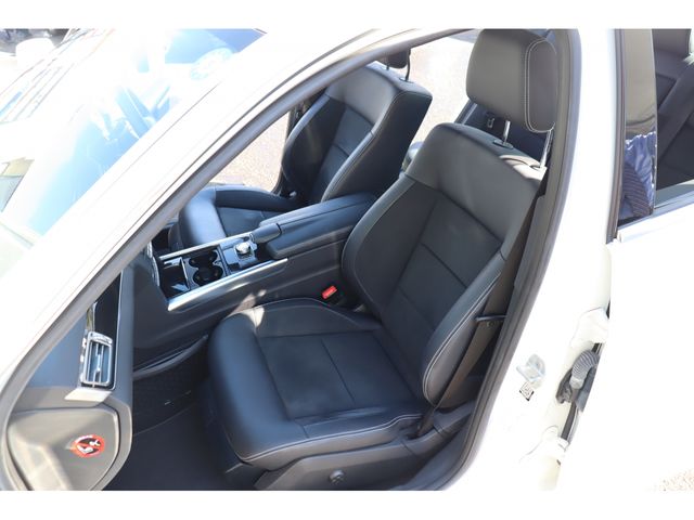 Mercedes Benz E-CLASS 2015-01 12613-5